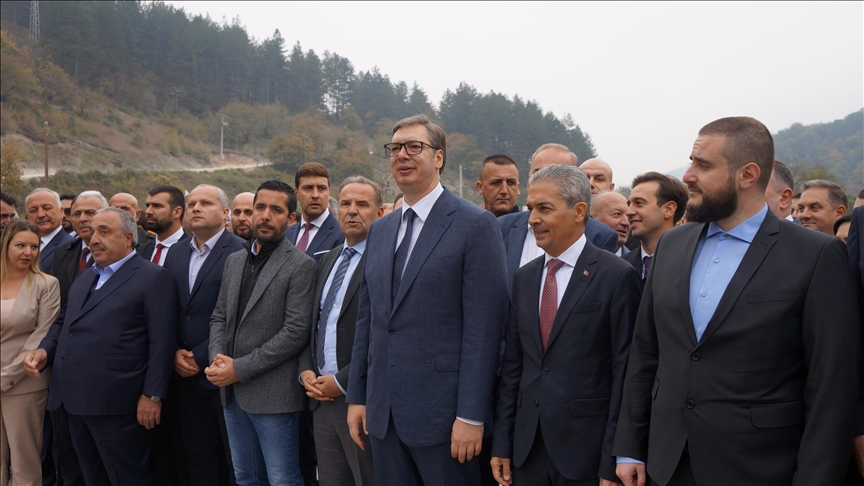 Vučić: Uskoro klinički centri u Novom Pazaru, Kragujevcu i Užicu
